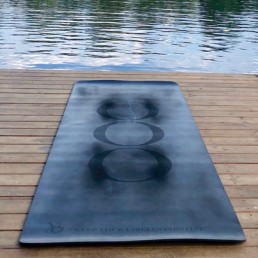 Marita & OOO pratar om OOO-yogamatta